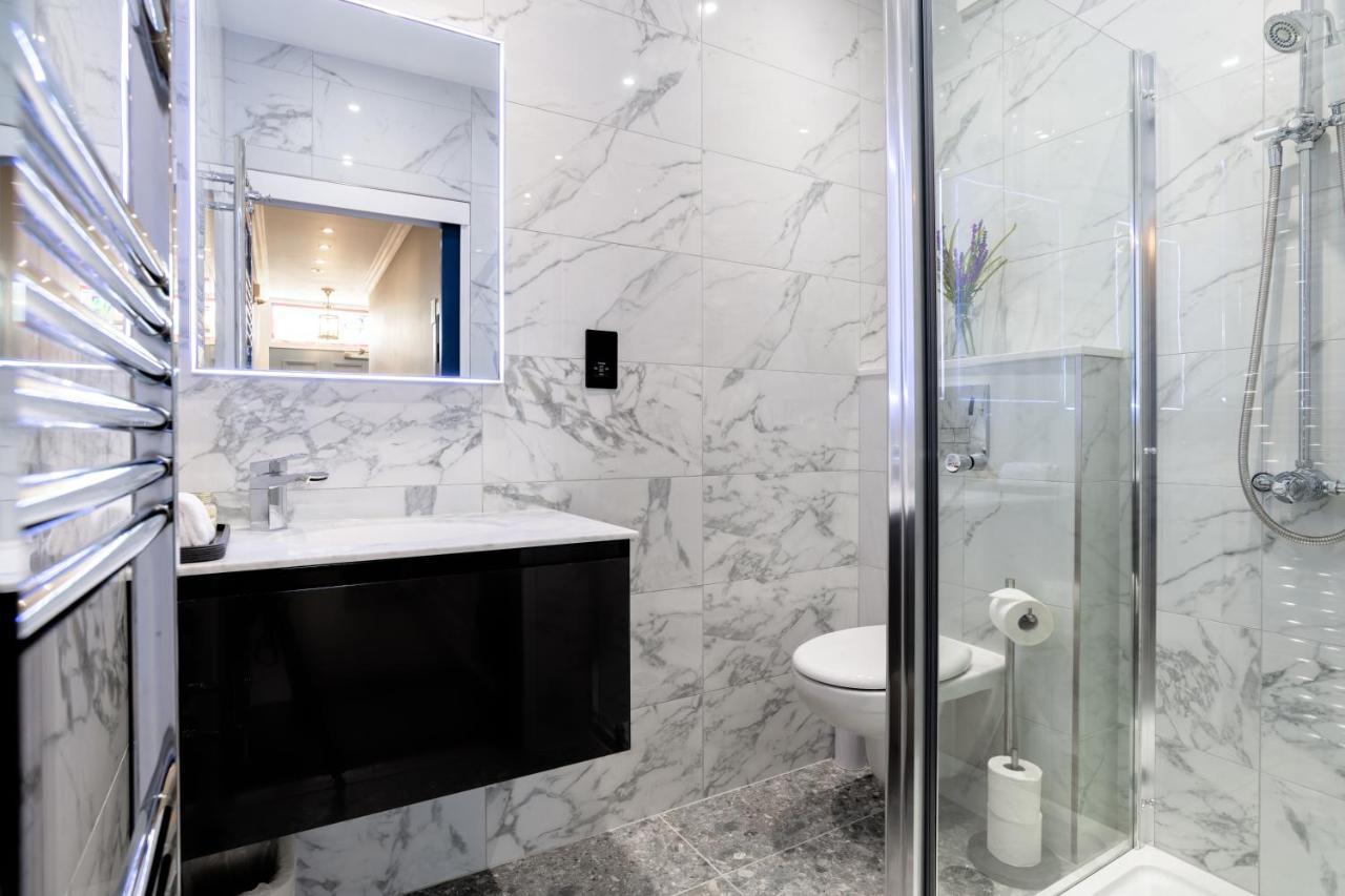 Pamper Yourself In Our Double Sized Copper Tub -2 Bedroom Villa Инвернес Екстериор снимка
